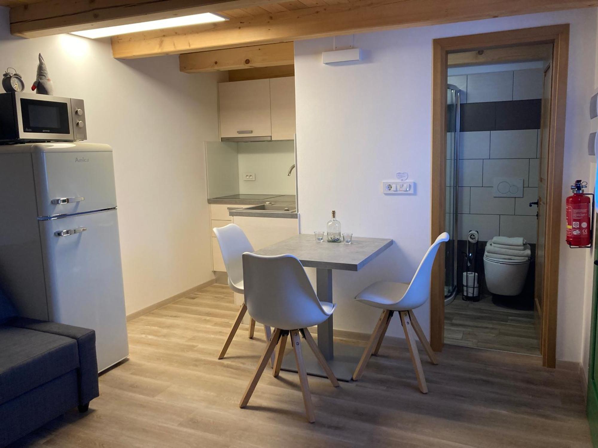 Apartma Hiska Dobravlje Exterior foto